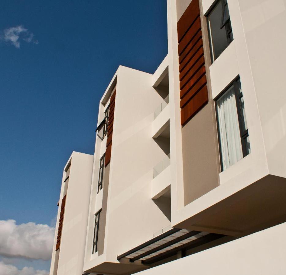 Studio 213 - Ebene Square Quatre Bornes Luaran gambar